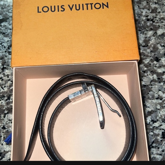 Louis Vuitton belt